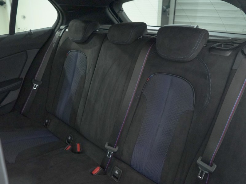 2022 (72) BMW 1 SERIES M135i xDrive 5dr Step Auto 4901564