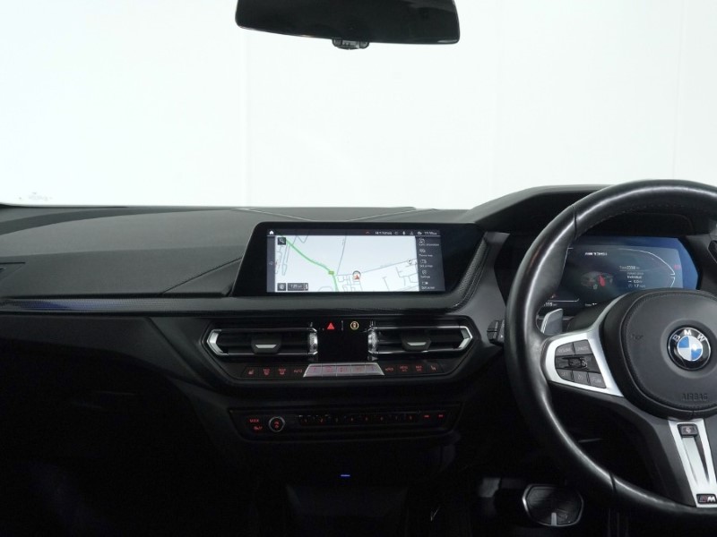 2022 (72) BMW 1 SERIES M135i xDrive 5dr Step Auto 4901562