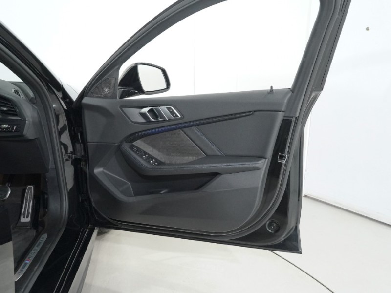 2022 (72) BMW 1 SERIES M135i xDrive 5dr Step Auto 4901572