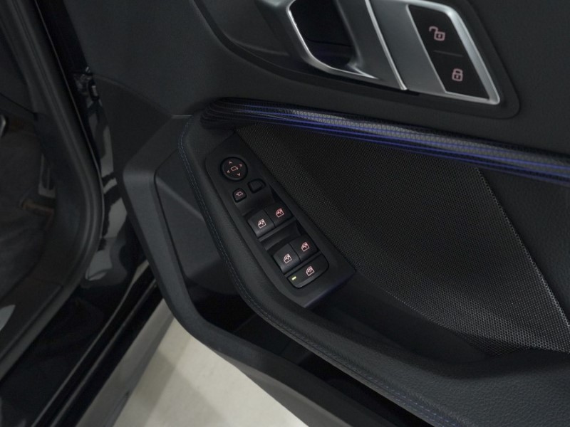 2022 (72) BMW 1 SERIES M135i xDrive 5dr Step Auto 4901573