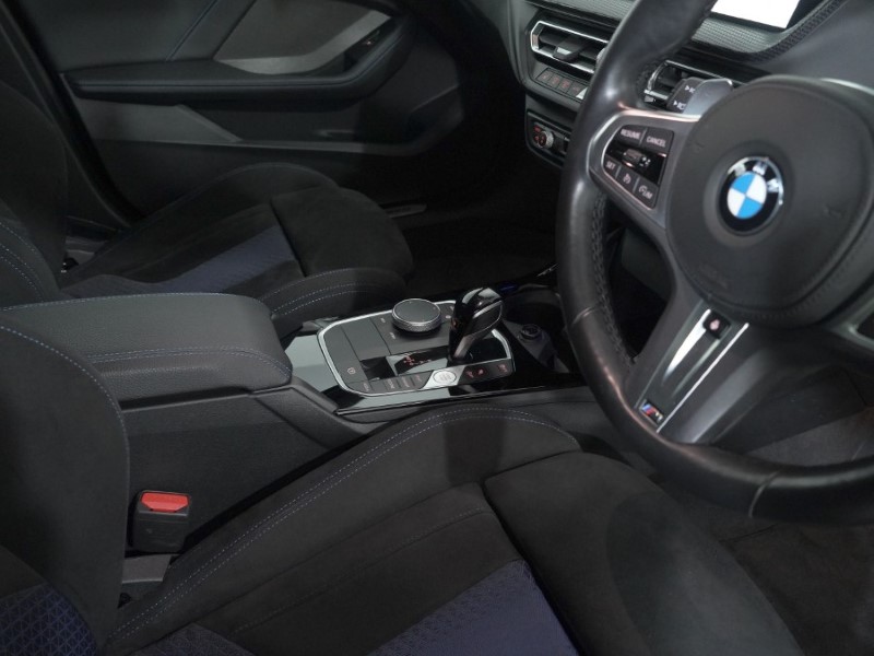 2022 (72) BMW 1 SERIES M135i xDrive 5dr Step Auto 4901576