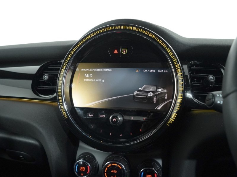 2024 (24) MINI CONVERTIBLE 1.5 Cooper Sport Premium 2dr Auto 4912368