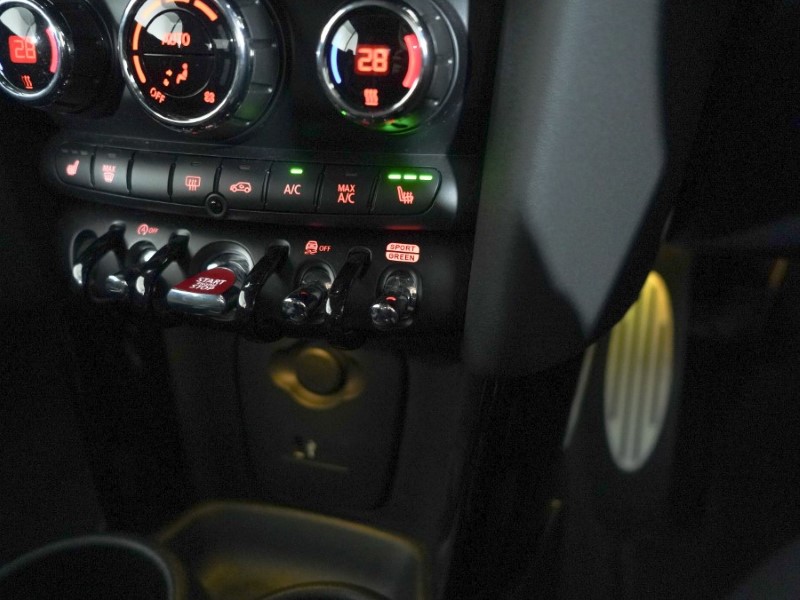 2024 (24) MINI CONVERTIBLE 1.5 Cooper Sport Premium 2dr Auto 4912361