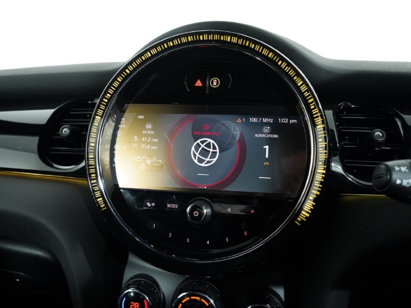 2024 (24) MINI CONVERTIBLE 1.5 Cooper Sport Premium 2dr Auto 4912365