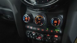 2024 (24) MINI CONVERTIBLE 1.5 Cooper Sport Premium 2dr Auto 4912359