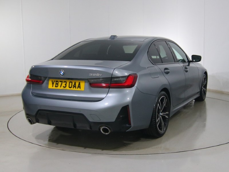 2023 (73) BMW 3 SERIES 320i M Sport 4dr Step Auto 4915313