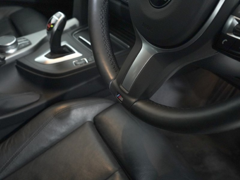 2019 (19) BMW 3 SERIES 320d M Sport 5dr Step Auto 4932705