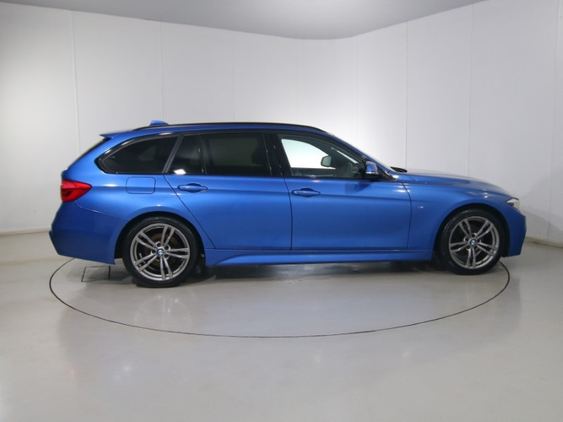2019 (19) BMW 3 SERIES 320d M Sport 5dr Step Auto 4932731