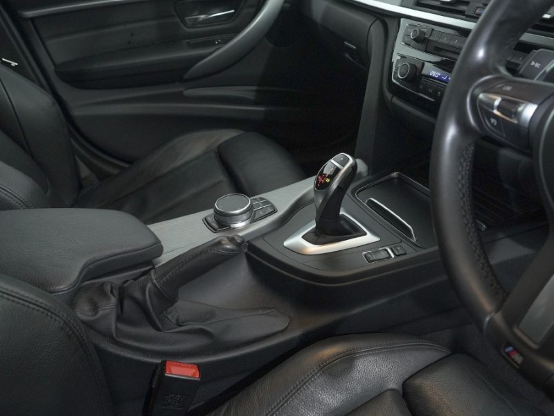 2019 (19) BMW 3 SERIES 320d M Sport 5dr Step Auto 4932704