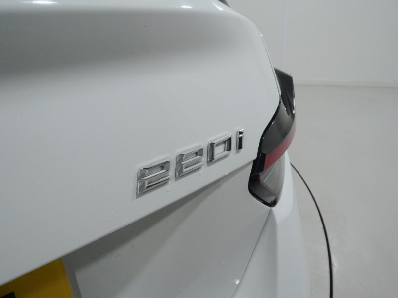 2022 (22) BMW 2 SERIES 220i M Sport 2dr Step Auto 4934308