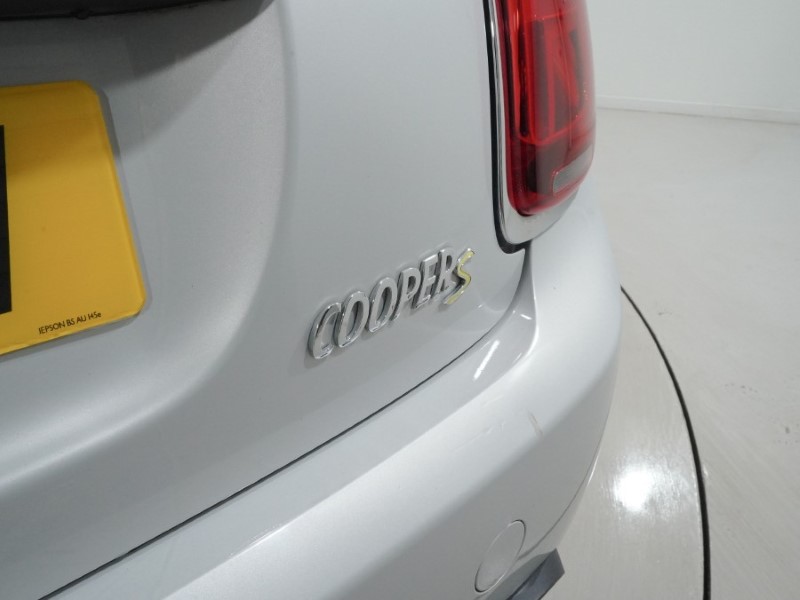 2021 (21) MINI HATCHBACK 135kW Cooper S Level 2 33kWh 3dr Auto 4935888