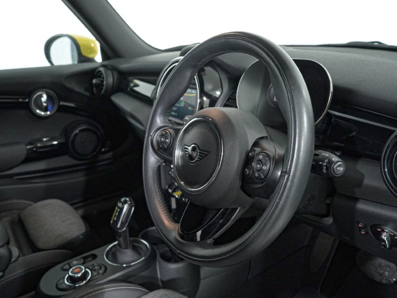 2021 (21) MINI HATCHBACK 135kW Cooper S Level 2 33kWh 3dr Auto 4935910