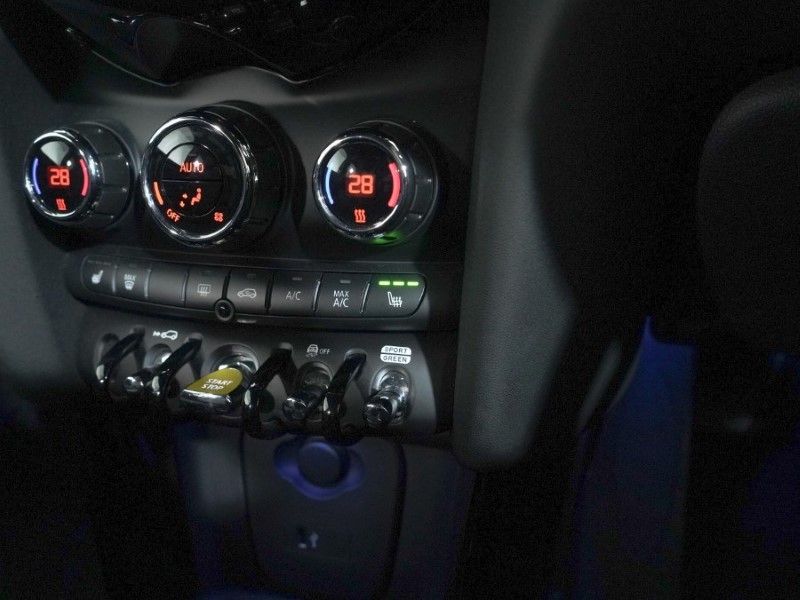 2021 (21) MINI HATCHBACK 135kW Cooper S Level 2 33kWh 3dr Auto 4935919