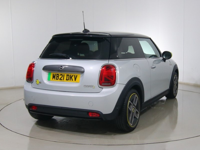2021 (21) MINI HATCHBACK 135kW Cooper S Level 2 33kWh 3dr Auto 4935944