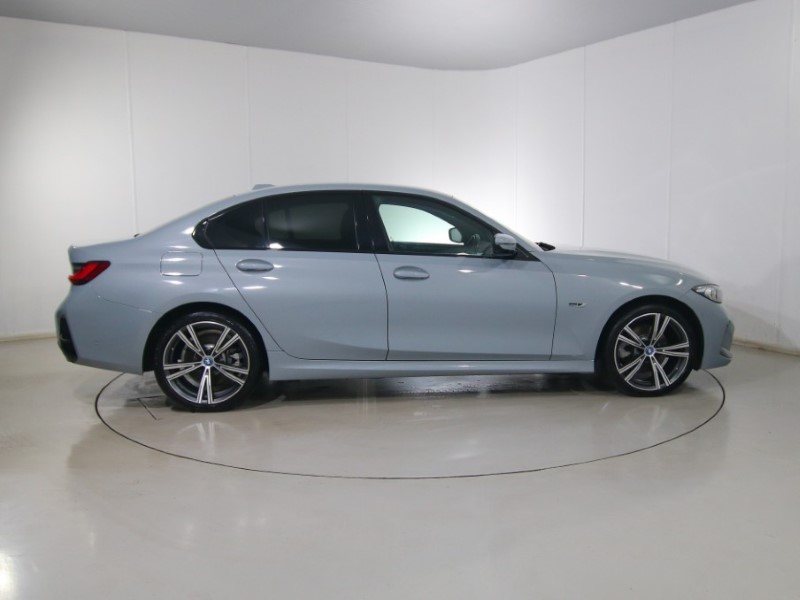 2023 (73) BMW 3 SERIES 330e M Sport 4dr Step Auto 4935036