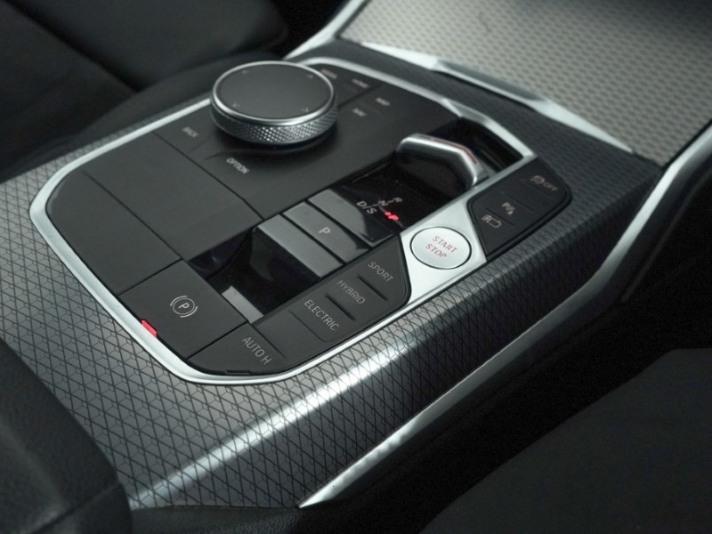 2023 (73) BMW 3 SERIES 330e M Sport 4dr Step Auto 4935021