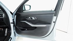 2023 (73) BMW 3 SERIES 330e M Sport 4dr Step Auto 4934999