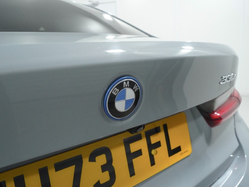 2023 (73) BMW 3 SERIES 330e M Sport 4dr Step Auto 4934982