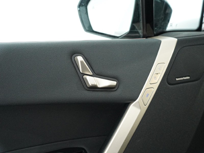 2023 (73) BMW iX 240kW xDrive40 M Sport 76.6kWh 5dr Auto 4935528