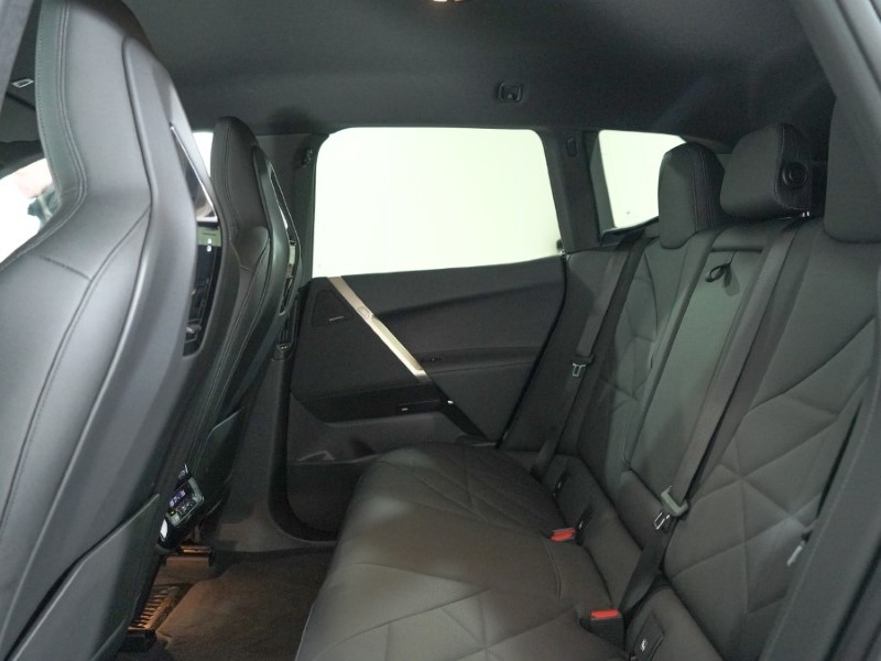 2023 (73) BMW iX 240kW xDrive40 M Sport 76.6kWh 5dr Auto 4935525