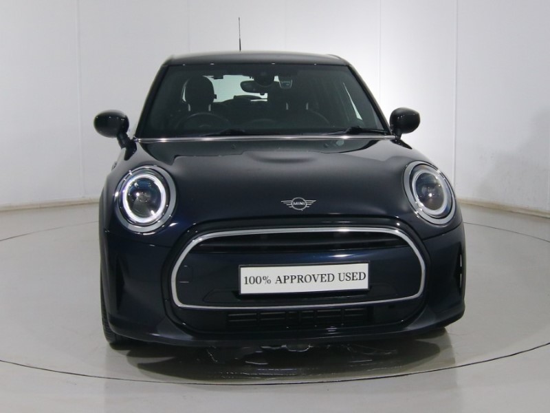 2022 (72) MINI HATCHBACK 1.5 Cooper Exclusive 5dr Auto 4945367