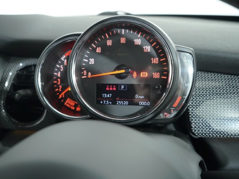 2022 (72) MINI HATCHBACK 1.5 Cooper Exclusive 5dr Auto 4945346