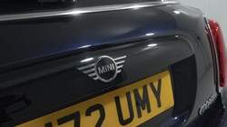 2022 (72) MINI HATCHBACK 1.5 Cooper Exclusive 5dr Auto 4945328