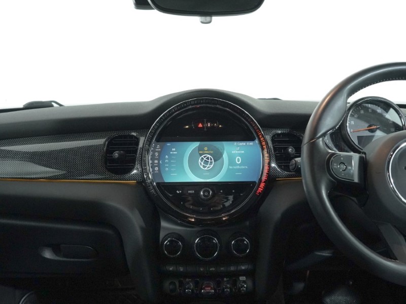 2022 (72) MINI HATCHBACK 1.5 Cooper Exclusive 5dr Auto 4945335