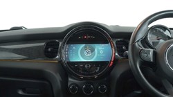 2022 (72) MINI HATCHBACK 1.5 Cooper Exclusive 5dr Auto 4945335