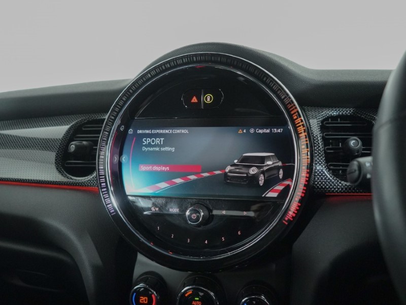 2022 (72) MINI HATCHBACK 1.5 Cooper Exclusive 5dr Auto 4945355