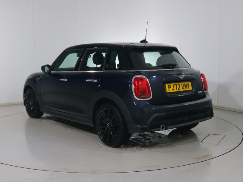 2022 (72) MINI HATCHBACK 1.5 Cooper Exclusive 5dr Auto