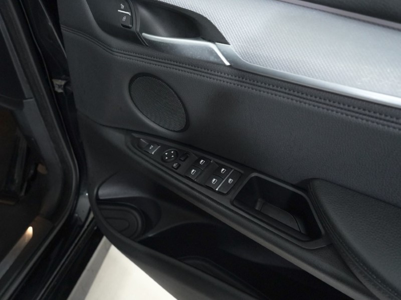 2016 (16) BMW X5 xDrive40d M Sport 5dr Auto 4989369