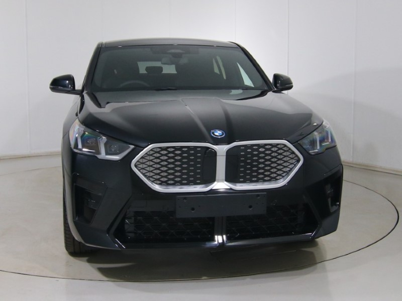 2025 (75) BMW iX2 150kW eDrive20 M Sport 65kWh 5dr Auto 5132249