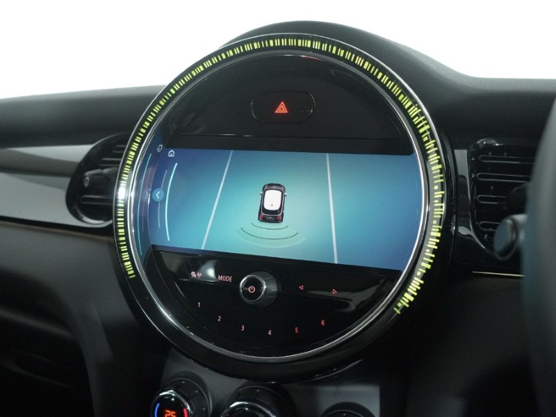 2022 (72) MINI HATCHBACK 1.5 Cooper Classic 3dr Auto 4971529