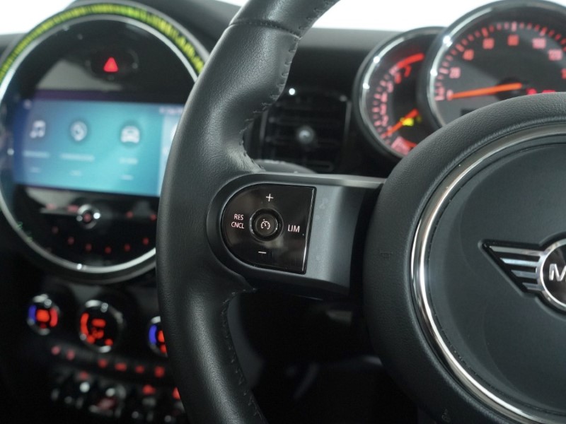 2022 (72) MINI HATCHBACK 1.5 Cooper Classic 3dr Auto 4971533