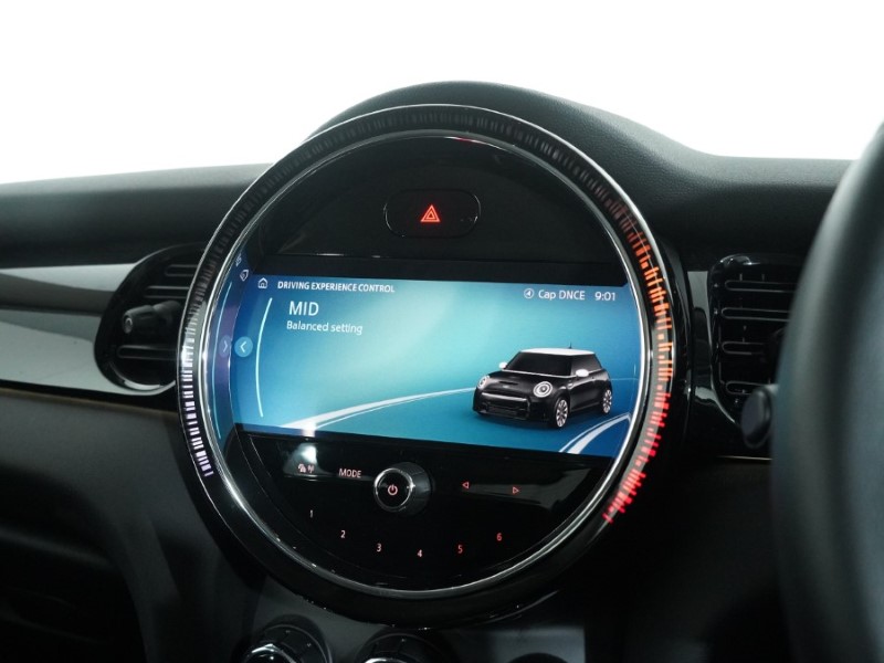 2022 (72) MINI HATCHBACK 1.5 Cooper Classic 3dr Auto 4971527