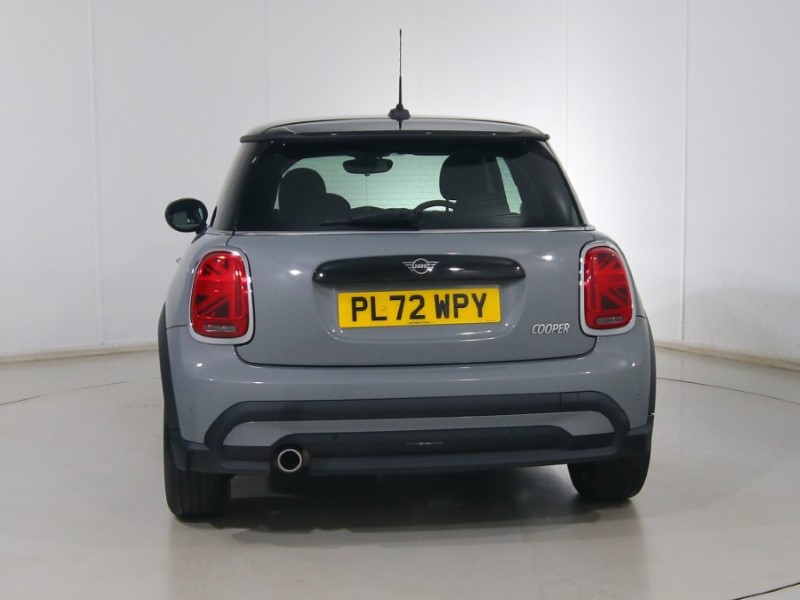 2022 (72) MINI HATCHBACK 1.5 Cooper Classic 3dr Auto 4971496