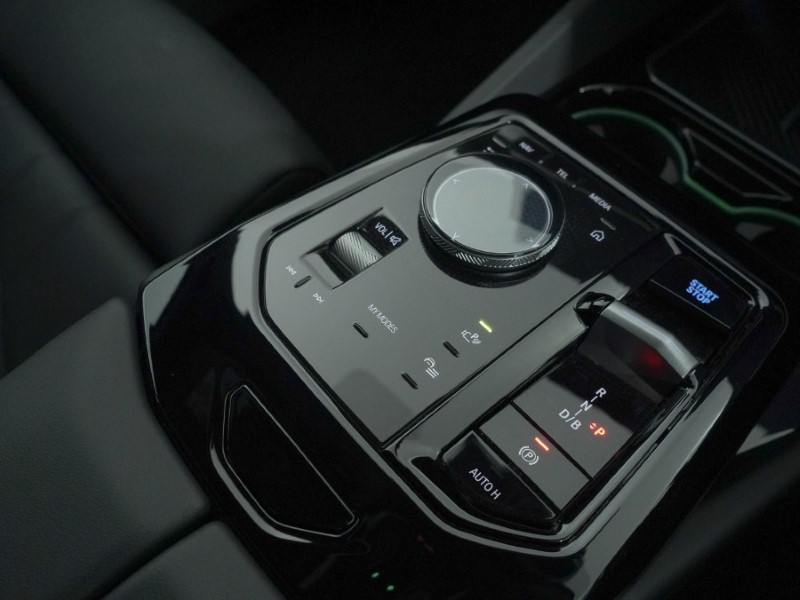 2025 (25) BMW I5 250kW eDrive40 M Sport 84kWh 4dr Auto 4948761