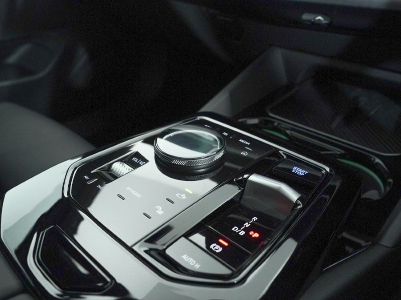 2025 (25) BMW I5 250kW eDrive40 M Sport 84kWh 4dr Auto 4948758