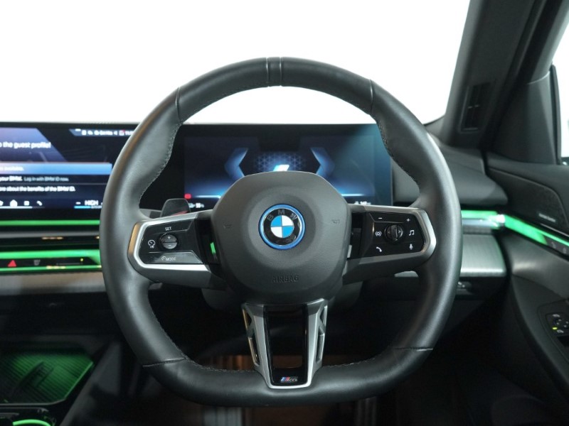 2025 (25) BMW I5 250kW eDrive40 M Sport 84kWh 4dr Auto 4948729