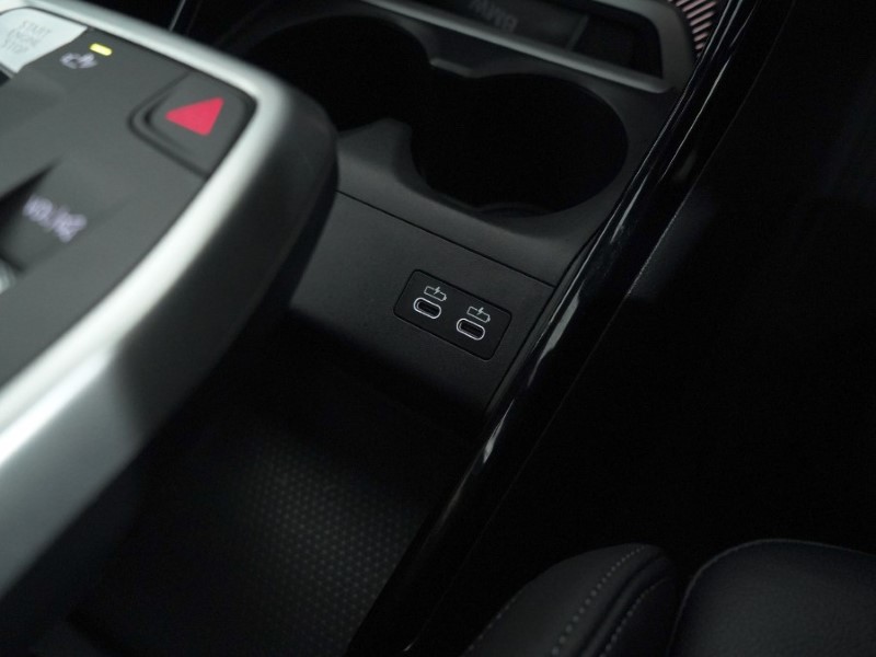 2025 (25) BMW 2 SERIES 225e xDrive M Sport 5dr DCT 4966048