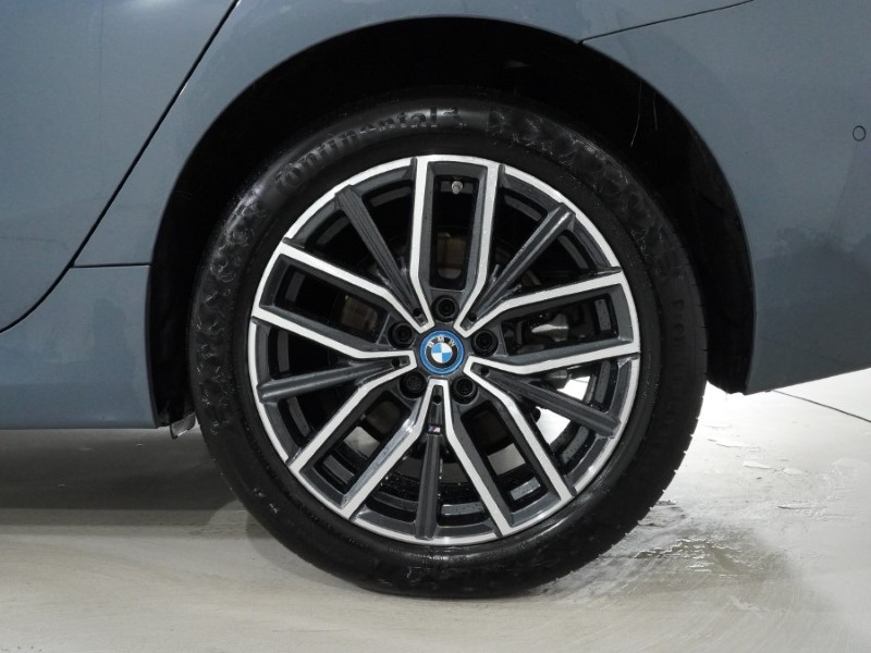 2025 (25) BMW 2 SERIES 225e xDrive M Sport 5dr DCT 4966052