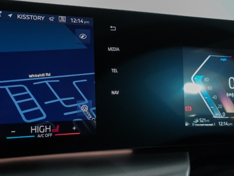 2025 (25) BMW 2 SERIES 225e xDrive M Sport 5dr DCT 4962078