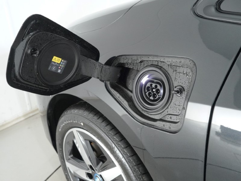 2025 (25) BMW 2 SERIES 225e xDrive M Sport 5dr DCT 4953722