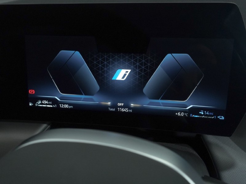 2025 (25) BMW 2 SERIES 225e xDrive M Sport 5dr DCT 4953730