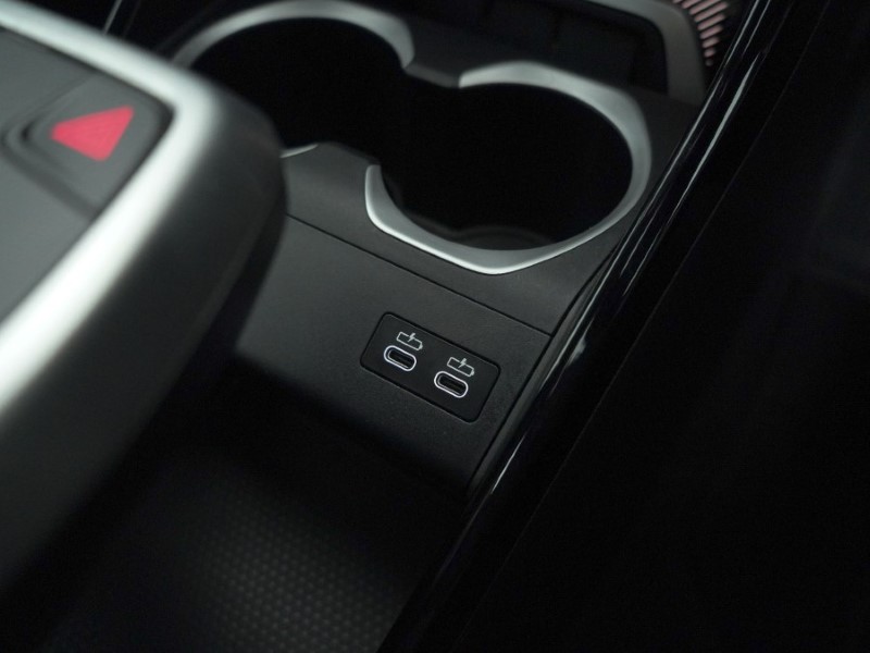 2025 (25) BMW iX1 150kW eDrive20 M Sport 65kWh 5dr Auto 4964992