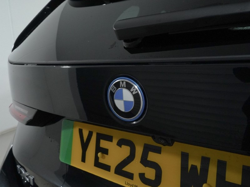 2025 (25) BMW iX1 150kW eDrive20 M Sport 65kWh 5dr Auto 4964960