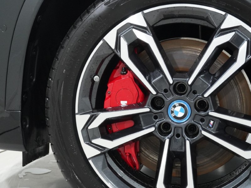 2025 (25) BMW iX1 150kW eDrive20 M Sport 65kWh 5dr Auto 4965003