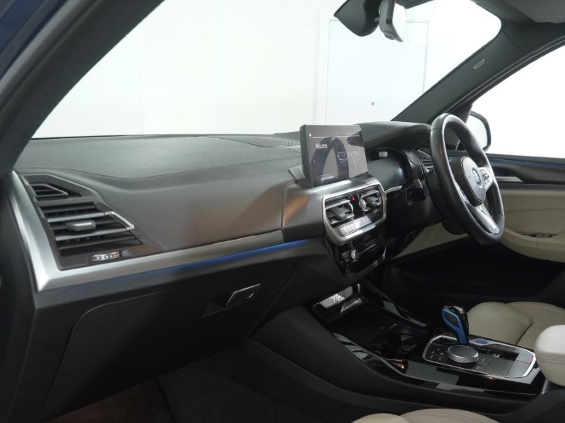 2022 (72) BMW iX3 210kW M Sport Pro 80kWh 5dr Auto 4974625