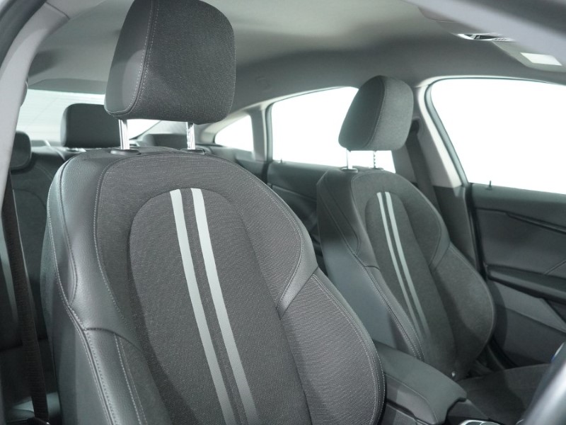 2023 (72) BMW 2 SERIES 218d Sport 4dr [Live Cockpit Prof] 4971551